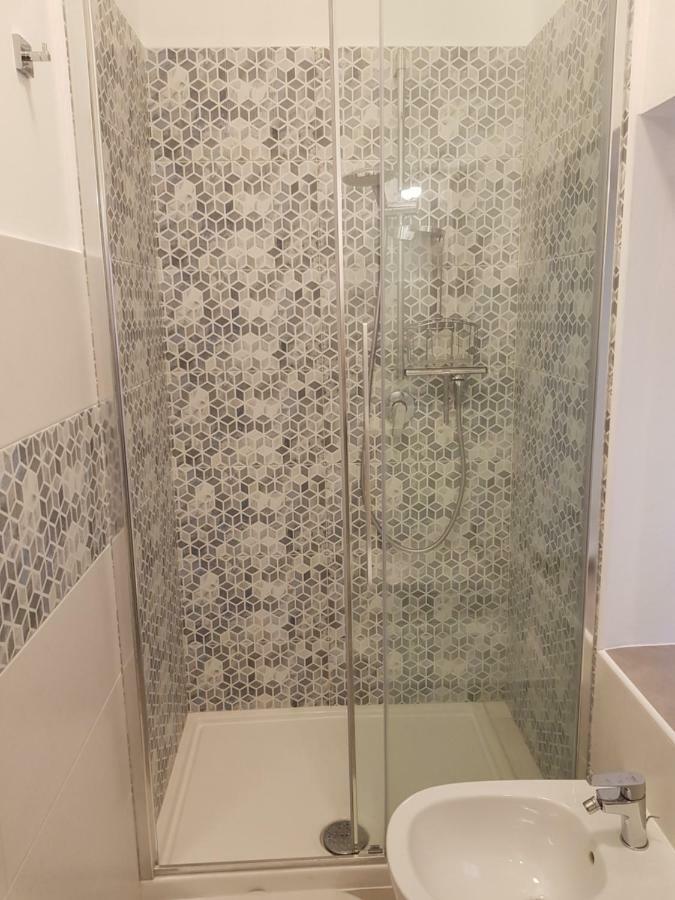Appartamento Modern Flat With Panoramic Terrace In Zuccarello Esterno foto